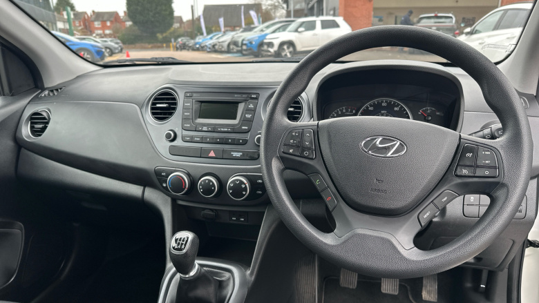 Hyundai i10 1.0 SE 5dr Petrol Hatchback
